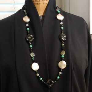 Elegant Black and Green Beaded Necklace